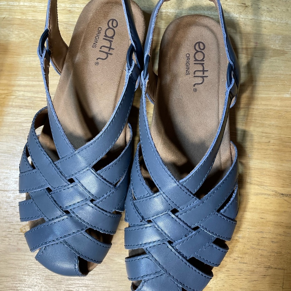 Earth Origins Navy Crisscross Sandals